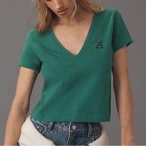 Maeve by Anthropologie V Neck Short
Sleeve Tee green with embroidered golf clubs